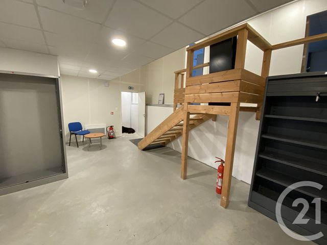 entreprise à louer - 167.39 m2 - MALVILLE - 44 - PAYS-DE-LOIRE - Century 21 Espace De L'Isac