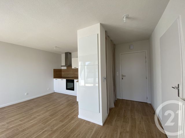 Appartement T2 à louer - 2 pièces - 41.42 m2 - BLAIN - 44 - PAYS-DE-LOIRE - Century 21 Espace De L'Isac