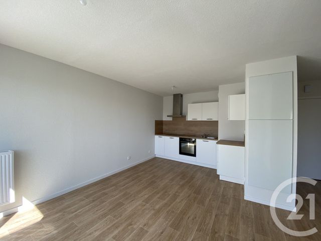 Appartement T2 à louer - 2 pièces - 41.42 m2 - BLAIN - 44 - PAYS-DE-LOIRE - Century 21 Espace De L'Isac