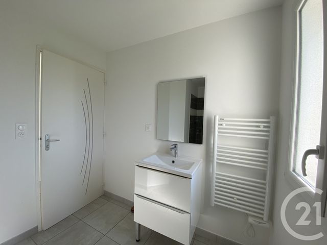 maison à louer - 4 pièces - 89.72 m2 - BLAIN - 44 - PAYS-DE-LOIRE - Century 21 Espace De L'Isac