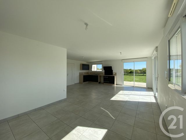 maison à louer - 4 pièces - 89.72 m2 - BLAIN - 44 - PAYS-DE-LOIRE - Century 21 Espace De L'Isac