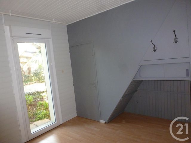 Appartement T3 à louer - 3 pièces - 72.09 m2 - PLESSE - 44 - PAYS-DE-LOIRE - Century 21 Espace De L'Isac