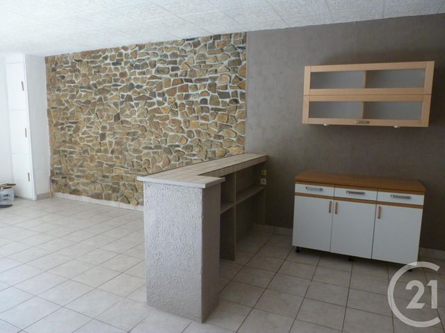 Appartement T3 à louer - 3 pièces - 72.09 m2 - PLESSE - 44 - PAYS-DE-LOIRE - Century 21 Espace De L'Isac