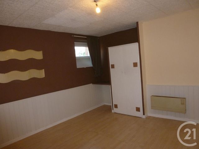 Appartement T3 à louer - 3 pièces - 72.09 m2 - PLESSE - 44 - PAYS-DE-LOIRE - Century 21 Espace De L'Isac