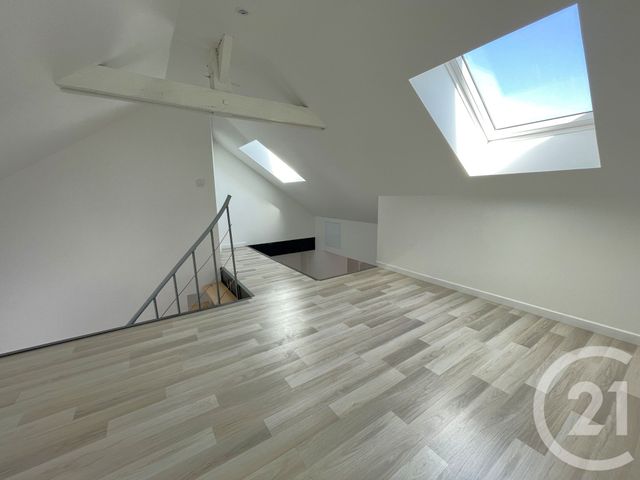 Appartement T4 à vendre - 5 pièces - 87.88 m2 - BLAIN - 44 - PAYS-DE-LOIRE - Century 21 Espace De L'Isac