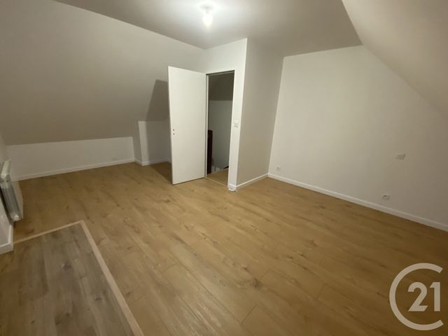 maison à louer - 5 pièces - 90.0 m2 - PLESSE - 44 - PAYS-DE-LOIRE - Century 21 Espace De L'Isac