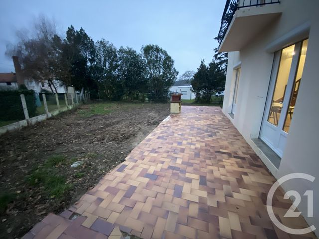 maison à louer - 5 pièces - 90.0 m2 - PLESSE - 44 - PAYS-DE-LOIRE - Century 21 Espace De L'Isac