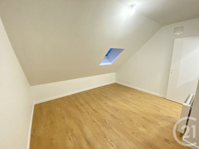 maison à louer - 5 pièces - 90.0 m2 - PLESSE - 44 - PAYS-DE-LOIRE - Century 21 Espace De L'Isac