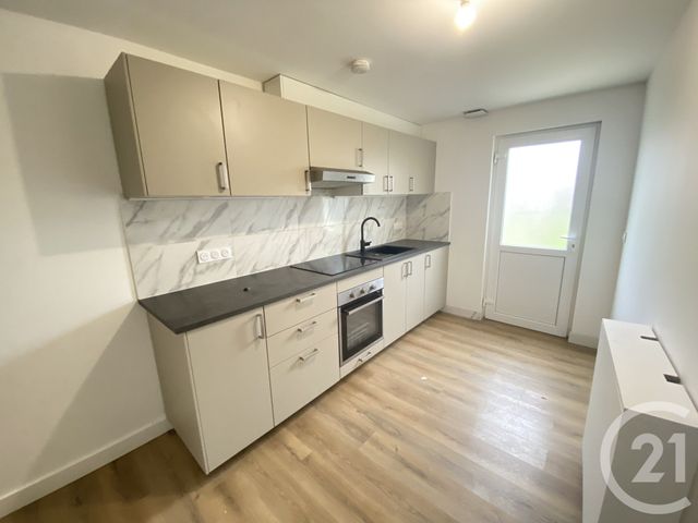 maison à louer - 5 pièces - 103.12 m2 - GRANDCHAMPS DES FONTAINES - 44 - PAYS-DE-LOIRE - Century 21 Espace De L'Isac