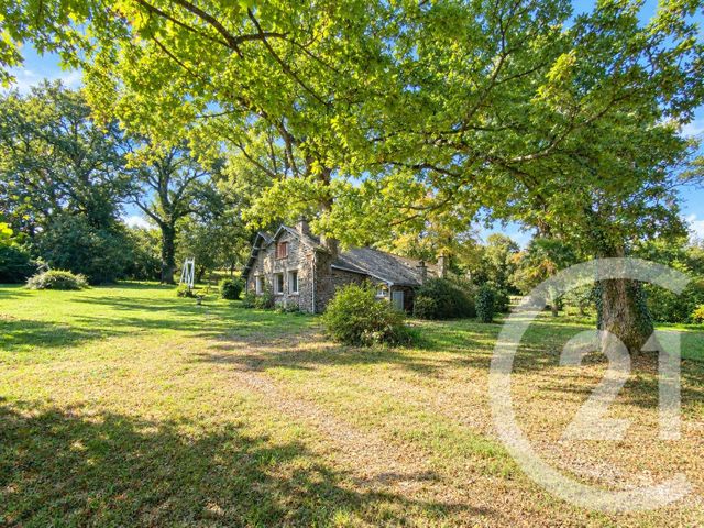maison à vendre - 7 pièces - 136.8 m2 - GUEMENE PENFAO - 44 - PAYS-DE-LOIRE - Century 21 Espace De L'Isac