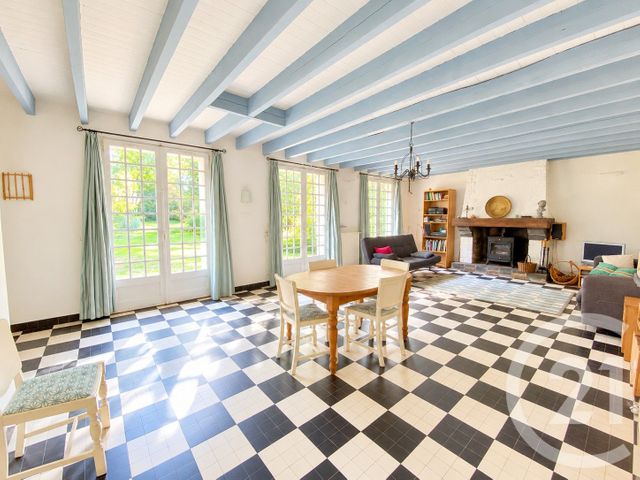 maison à vendre - 7 pièces - 136.8 m2 - GUEMENE PENFAO - 44 - PAYS-DE-LOIRE - Century 21 Espace De L'Isac