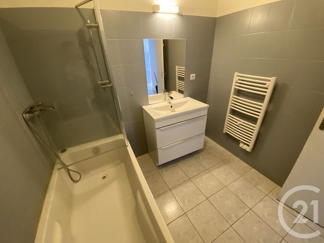 Appartement T2 à louer - 2 pièces - 52.04 m2 - BLAIN - 44 - PAYS-DE-LOIRE - Century 21 Espace De L'Isac