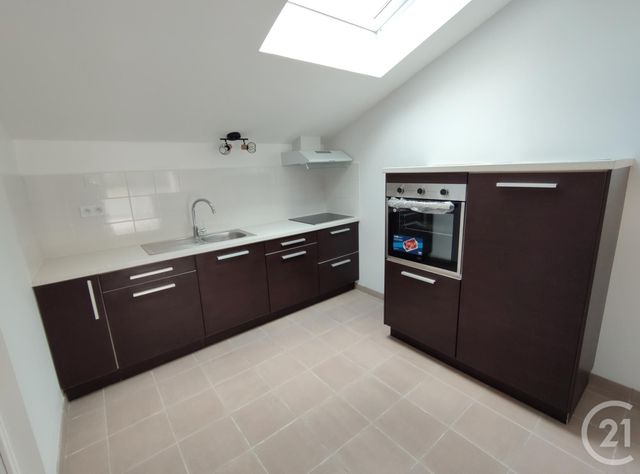 maison à louer - 5 pièces - 91.61 m2 - PLESSE - 44 - PAYS-DE-LOIRE - Century 21 Espace De L'Isac