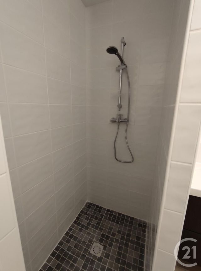 maison à louer - 5 pièces - 91.61 m2 - PLESSE - 44 - PAYS-DE-LOIRE - Century 21 Espace De L'Isac