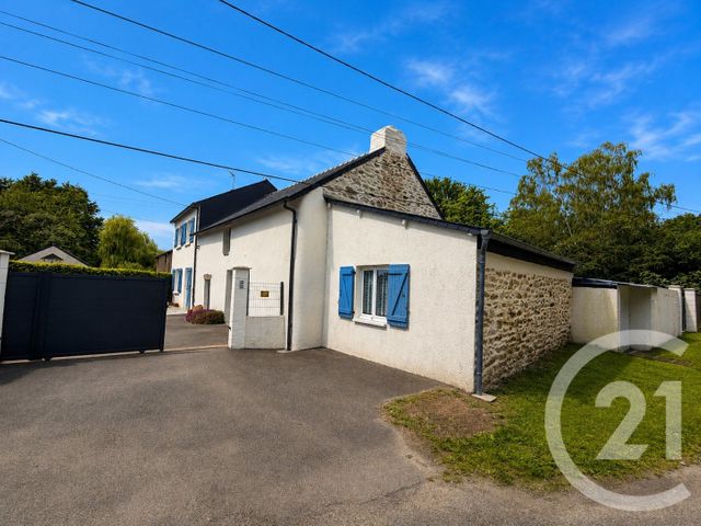 maison à vendre - 7 pièces - 150.0 m2 - NOTRE DAME DES LANDES - 44 - PAYS-DE-LOIRE - Century 21 Espace De L'Isac