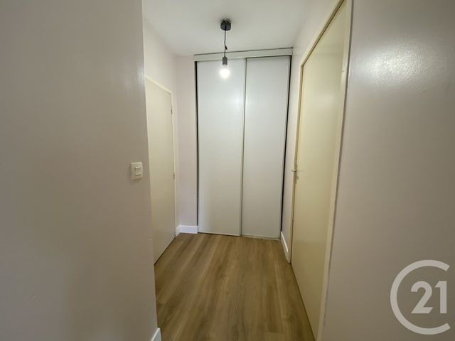 Appartement Studio à louer - 1 pièce - 37.75 m2 - BLAIN - 44 - PAYS-DE-LOIRE - Century 21 Espace De L'Isac