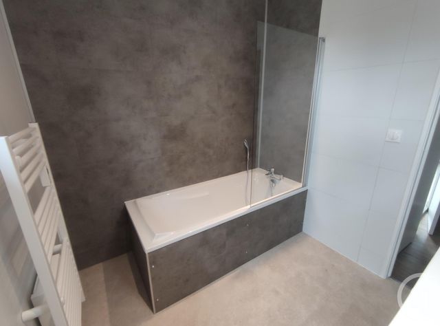 maison à louer - 5 pièces - 85.19 m2 - LE GAVRE - 44 - PAYS-DE-LOIRE - Century 21 Espace De L'Isac