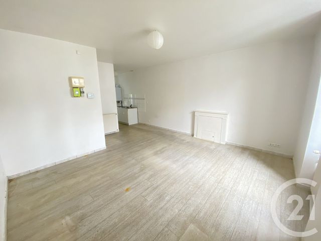 Appartement T1 à louer - 1 pièce - 28.38 m2 - BLAIN - 44 - PAYS-DE-LOIRE - Century 21 Espace De L'Isac