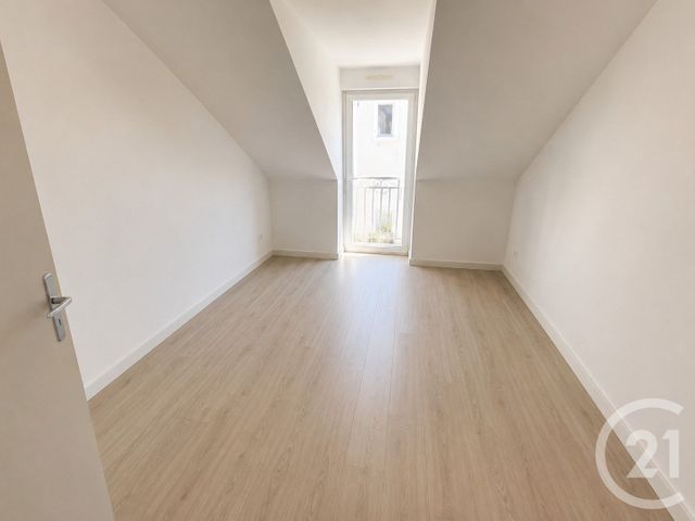 Appartement T4 à louer - 3 pièces - 43.19 m2 - BLAIN - 44 - PAYS-DE-LOIRE - Century 21 Espace De L'Isac