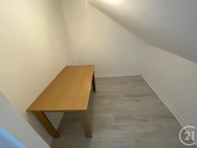 Appartement T4 à louer - 3 pièces - 43.19 m2 - BLAIN - 44 - PAYS-DE-LOIRE - Century 21 Espace De L'Isac