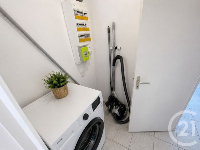 Appartement T4 à louer - 3 pièces - 43.19 m2 - BLAIN - 44 - PAYS-DE-LOIRE - Century 21 Espace De L'Isac
