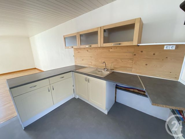 Appartement T3 à louer - 3 pièces - 64.22 m2 - NOZAY - 44 - PAYS-DE-LOIRE - Century 21 Espace De L'Isac