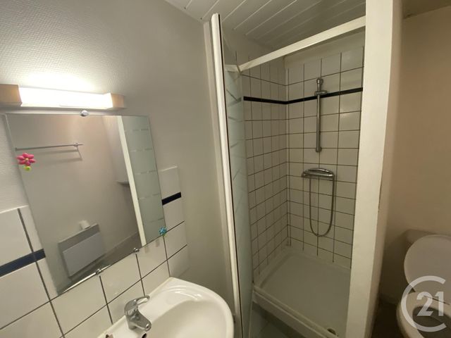 Appartement T3 à louer - 3 pièces - 64.22 m2 - NOZAY - 44 - PAYS-DE-LOIRE - Century 21 Espace De L'Isac