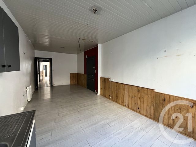 Appartement T2 à vendre - 2 pièces - 46.69 m2 - NOZAY - 44 - PAYS-DE-LOIRE - Century 21 Espace De L'Isac