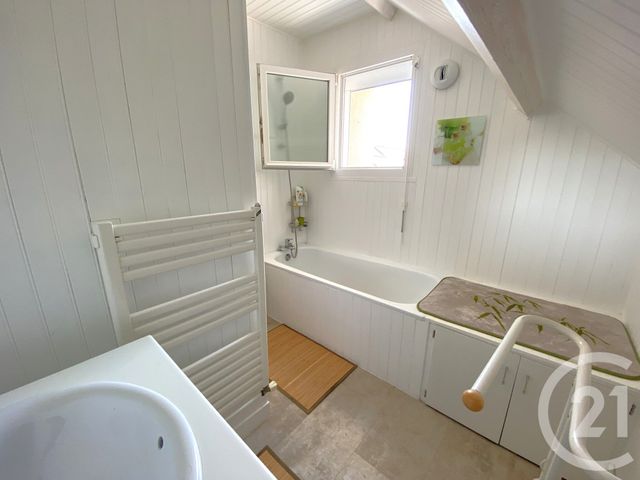 maison à vendre - 8 pièces - 152.91 m2 - SAVENAY - 44 - PAYS-DE-LOIRE - Century 21 Espace De L'Isac