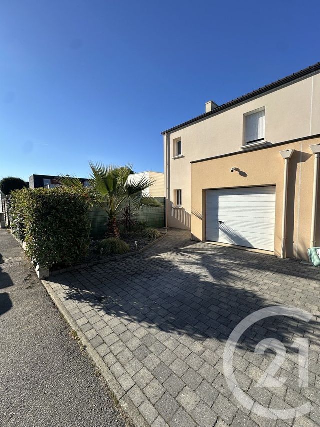 maison à louer - 4 pièces - 89.19 m2 - STE LUCE SUR LOIRE - 44 - PAYS-DE-LOIRE - Century 21 Espace De L'Isac
