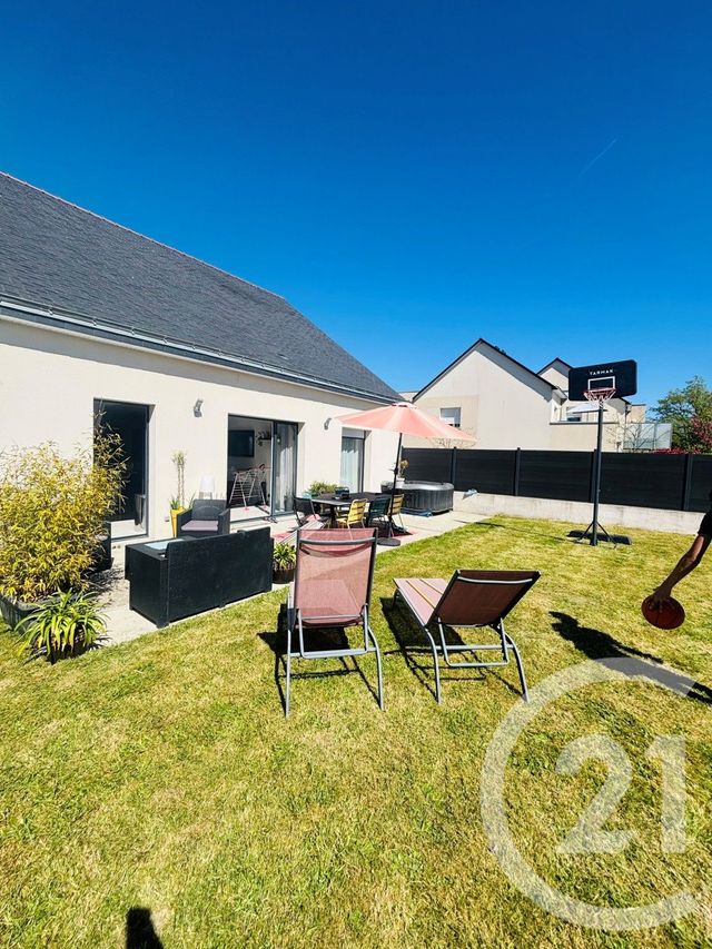 maison à louer - 3 pièces - 110.0 m2 - NOTRE DAME DES LANDES - 44 - PAYS-DE-LOIRE - Century 21 Espace De L'Isac