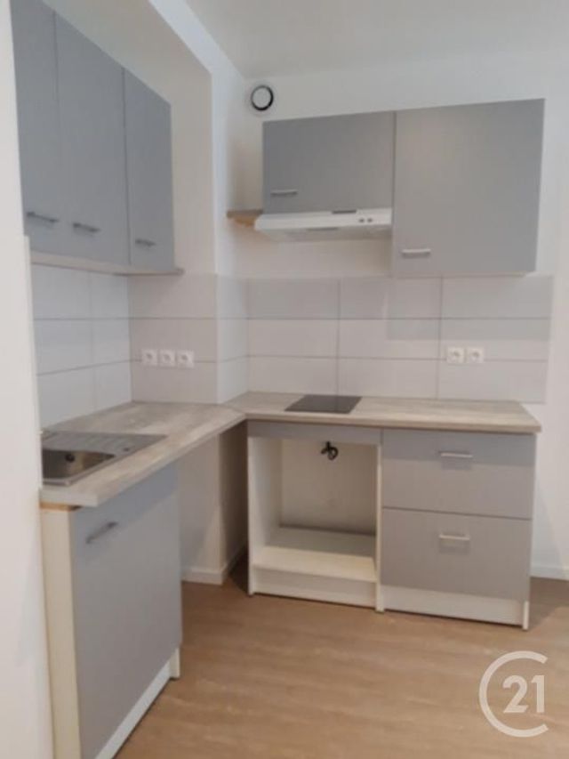 Appartement T2 à louer - 2 pièces - 34.97 m2 - PLESSE - 44 - PAYS-DE-LOIRE - Century 21 Espace De L'Isac