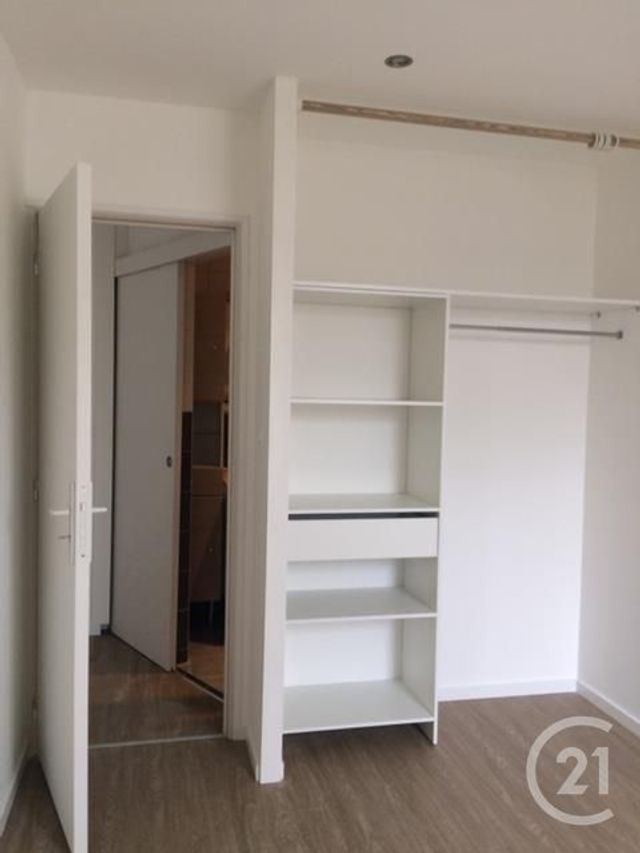 Appartement T2 à louer - 2 pièces - 34.97 m2 - PLESSE - 44 - PAYS-DE-LOIRE - Century 21 Espace De L'Isac