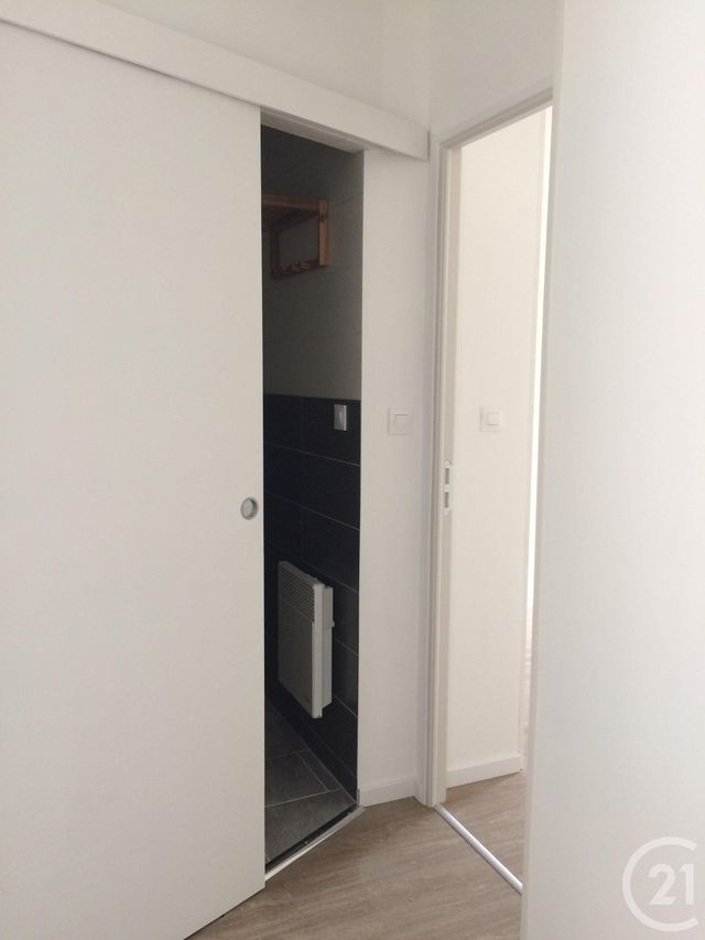 Appartement T2 à louer - 2 pièces - 34.97 m2 - PLESSE - 44 - PAYS-DE-LOIRE - Century 21 Espace De L'Isac
