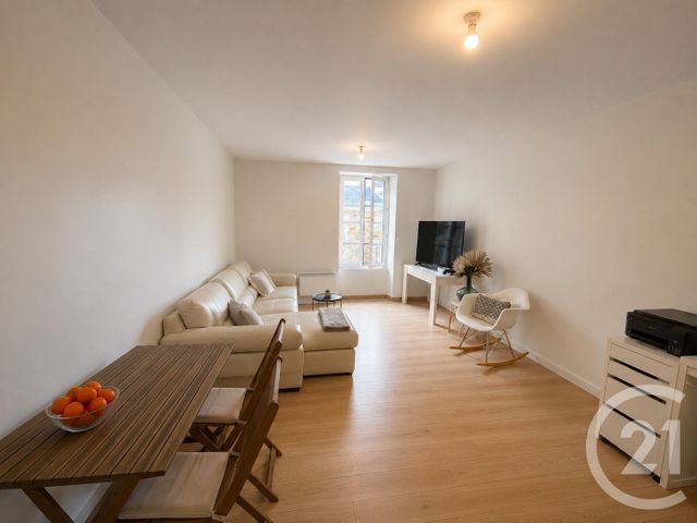 Appartement T3 à louer - 3 pièces - 62.35 m2 - FAY DE BRETAGNE - 44 - PAYS-DE-LOIRE - Century 21 Espace De L'Isac