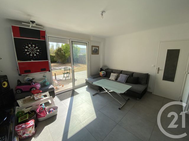maison à louer - 4 pièces - 80.0 m2 - BOUGUENAIS - 44 - PAYS-DE-LOIRE - Century 21 Espace De L'Isac