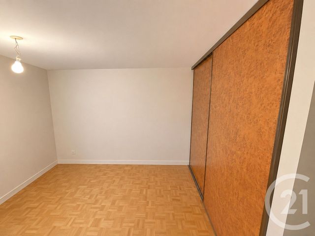 Appartement T2 à louer - 2 pièces - 65.65 m2 - BLAIN - 44 - PAYS-DE-LOIRE - Century 21 Espace De L'Isac