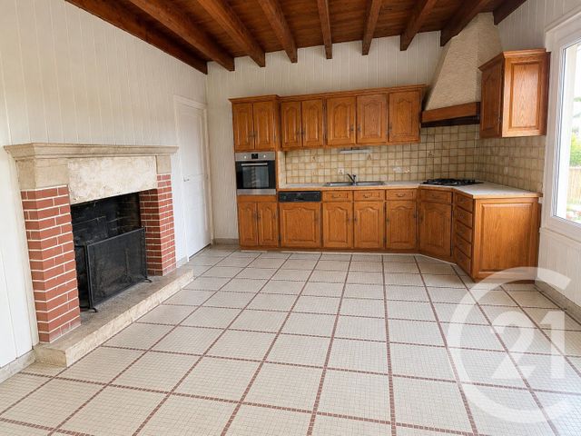 maison à louer - 4 pièces - 113.67 m2 - BOUVRON - 44 - PAYS-DE-LOIRE - Century 21 Espace De L'Isac