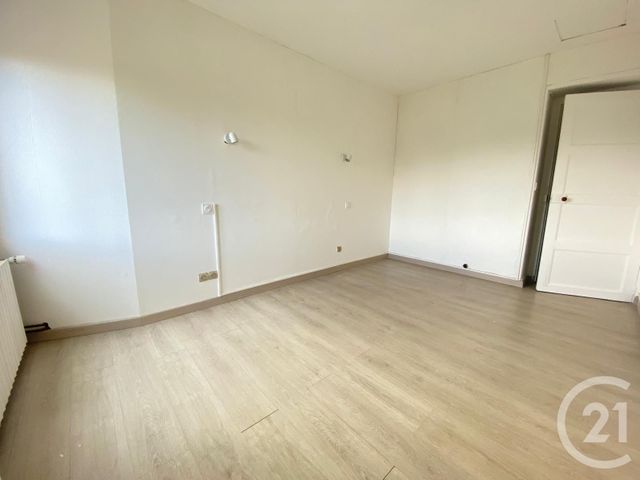 maison à louer - 4 pièces - 113.67 m2 - BOUVRON - 44 - PAYS-DE-LOIRE - Century 21 Espace De L'Isac