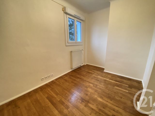 Appartement T5 à louer - 6 pièces - 120.45 m2 - PLESSE - 44 - PAYS-DE-LOIRE - Century 21 Espace De L'Isac