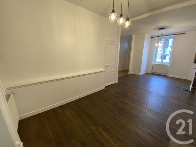 Appartement T3 à louer - 3 pièces - 81.0 m2 - BLAIN - 44 - PAYS-DE-LOIRE - Century 21 Espace De L'Isac