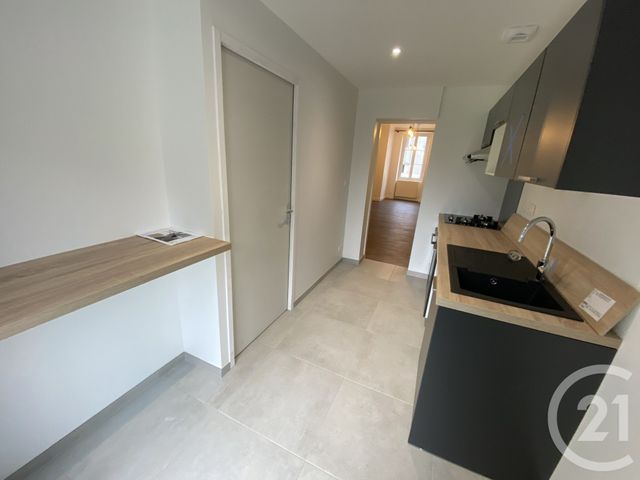 Appartement T3 à louer - 3 pièces - 81.0 m2 - BLAIN - 44 - PAYS-DE-LOIRE - Century 21 Espace De L'Isac