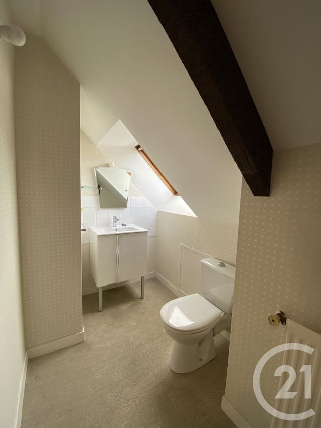 maison à louer - 5 pièces - 115.2 m2 - BLAIN - 44 - PAYS-DE-LOIRE - Century 21 Espace De L'Isac