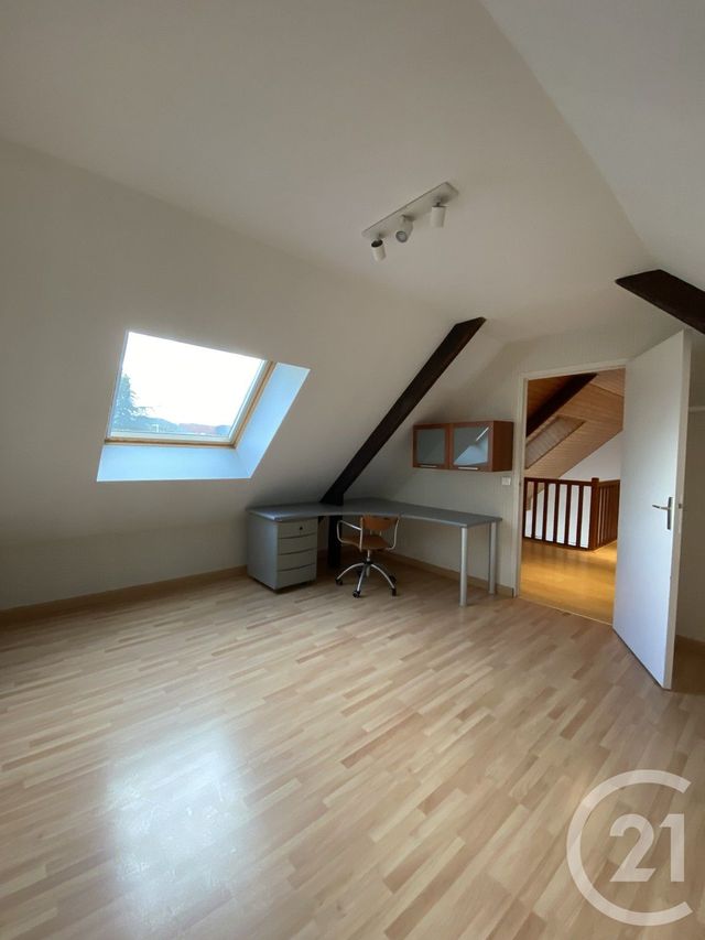 maison à louer - 5 pièces - 115.2 m2 - BLAIN - 44 - PAYS-DE-LOIRE - Century 21 Espace De L'Isac