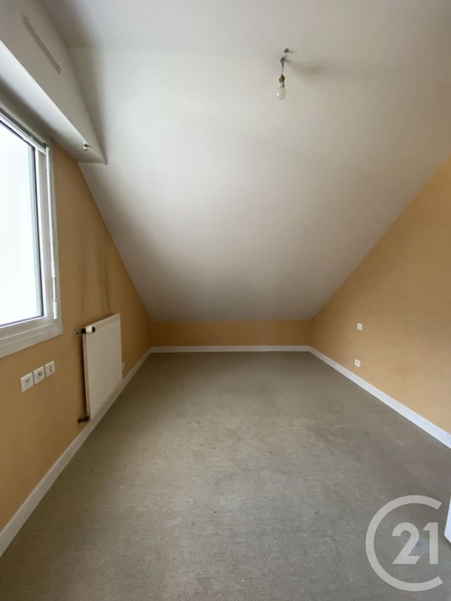 maison à louer - 5 pièces - 115.2 m2 - BLAIN - 44 - PAYS-DE-LOIRE - Century 21 Espace De L'Isac