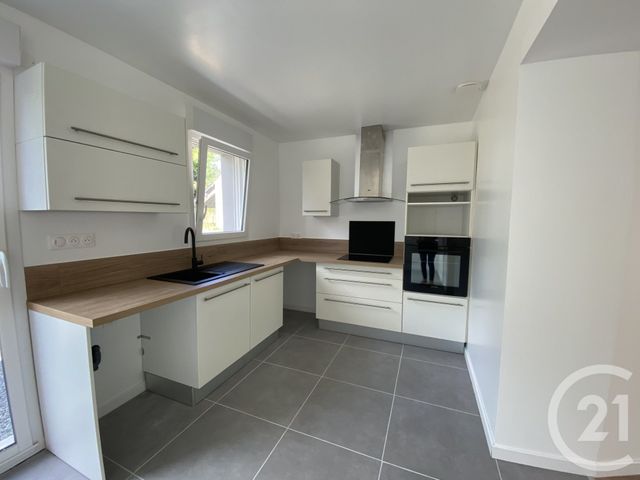 maison à louer - 5 pièces - 87.95 m2 - BLAIN - 44 - PAYS-DE-LOIRE - Century 21 Espace De L'Isac