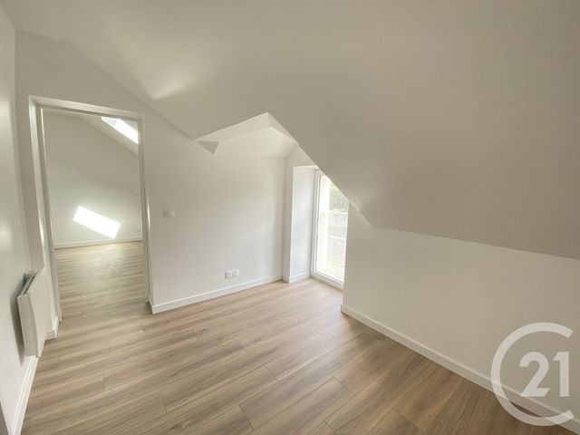 maison à louer - 5 pièces - 87.95 m2 - BLAIN - 44 - PAYS-DE-LOIRE - Century 21 Espace De L'Isac