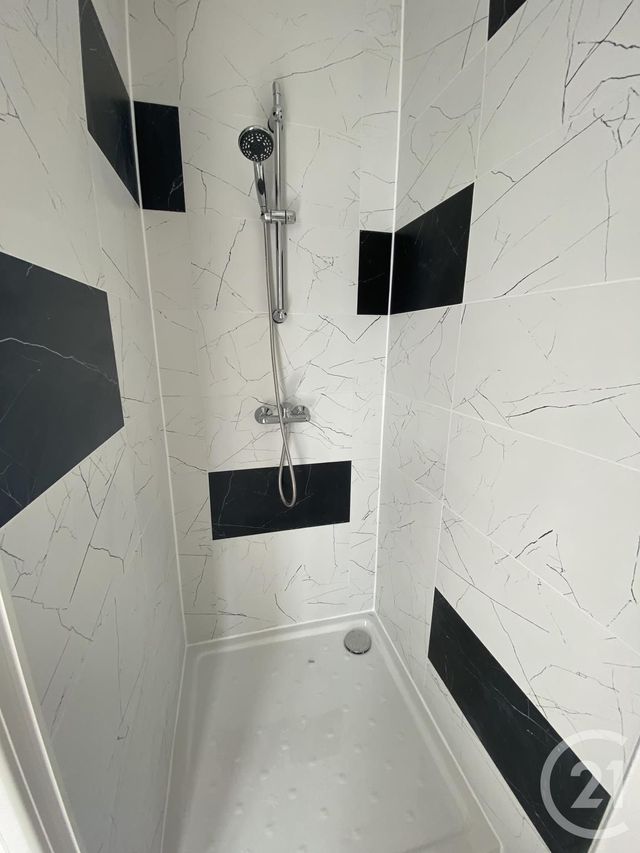 Appartement T2 à louer - 2 pièces - 31.8 m2 - NOZAY - 44 - PAYS-DE-LOIRE - Century 21 Espace De L'Isac