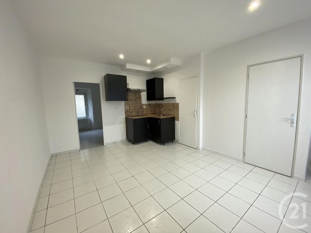 Appartement T2 à louer - 2 pièces - 31.8 m2 - NOZAY - 44 - PAYS-DE-LOIRE - Century 21 Espace De L'Isac