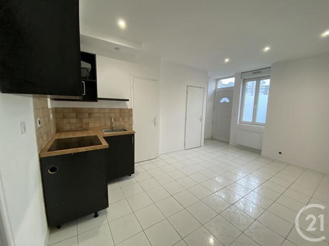 Appartement T2 à louer - 2 pièces - 31.8 m2 - NOZAY - 44 - PAYS-DE-LOIRE - Century 21 Espace De L'Isac
